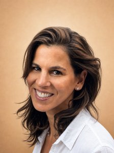 Tamar — holistic therapist and life coach